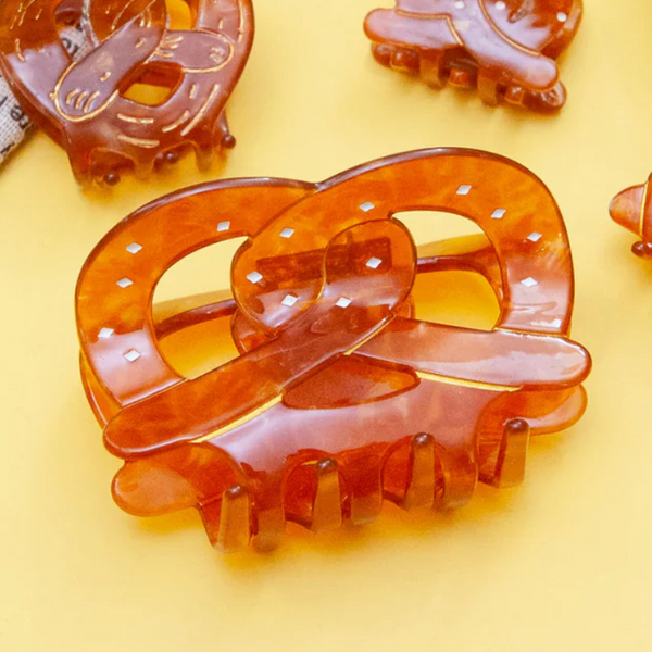 Pretzel Hair Claw