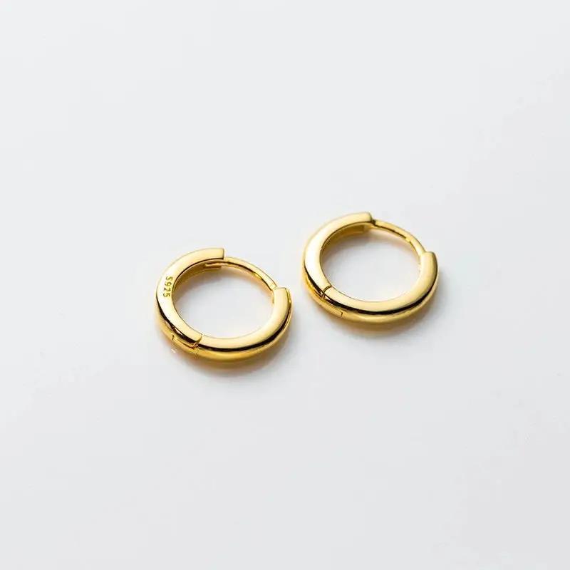 Dainty Minimalist Huggie Hoop Earring in Gold Vermeil