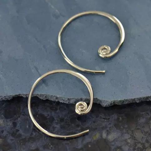 Hoop Earrings with Curlique